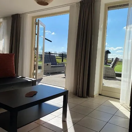 Studio Beautiful Views Near Beach And Amsterdam *